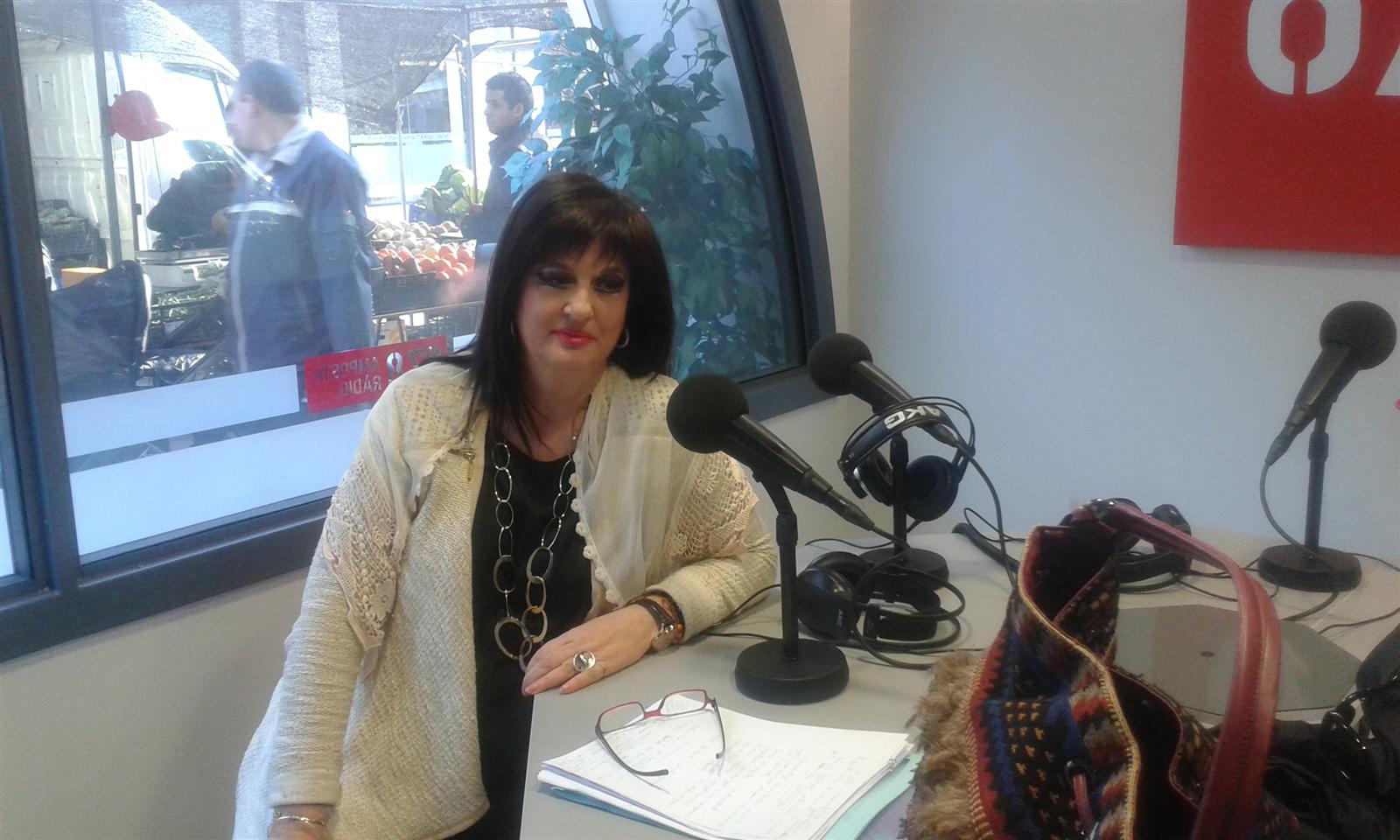 ENTREVISTA A JOANA SERRET: DIA INTERNACIONAL DE LES LLENGÜES MATERNES 2017